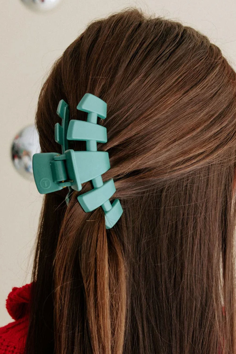 Classic Fir Real Claw Hair Clip Medium