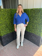 High Rise Straight Leg Jeans – Button Fly & Frayed Hem in Oyster Gray