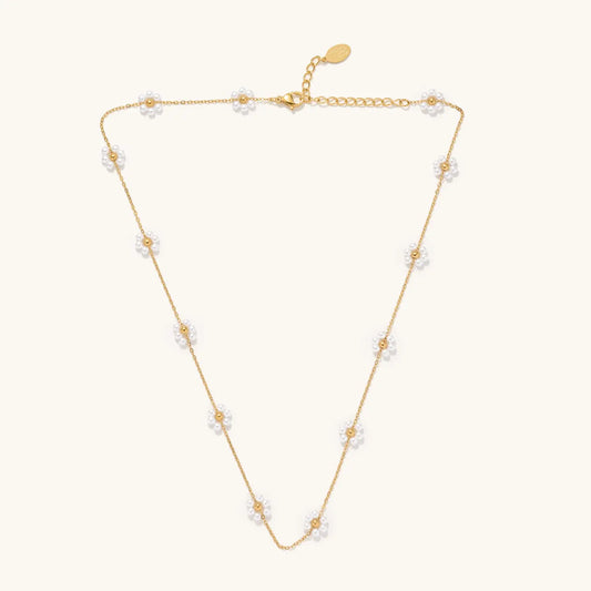 Pearl Daisy Necklace