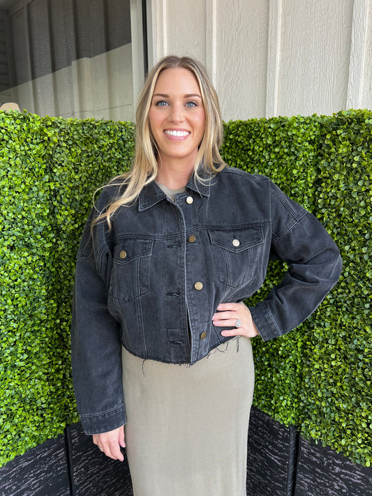 Raw & Ribbed Crop Denim Jacket