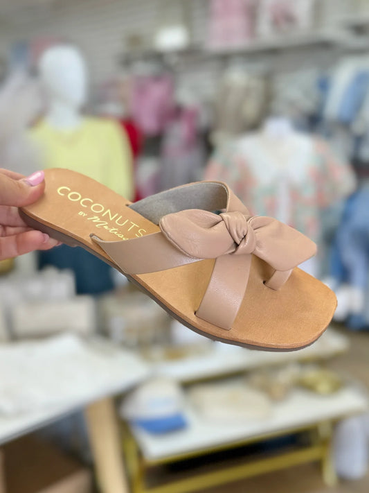 Vaughn Sandals