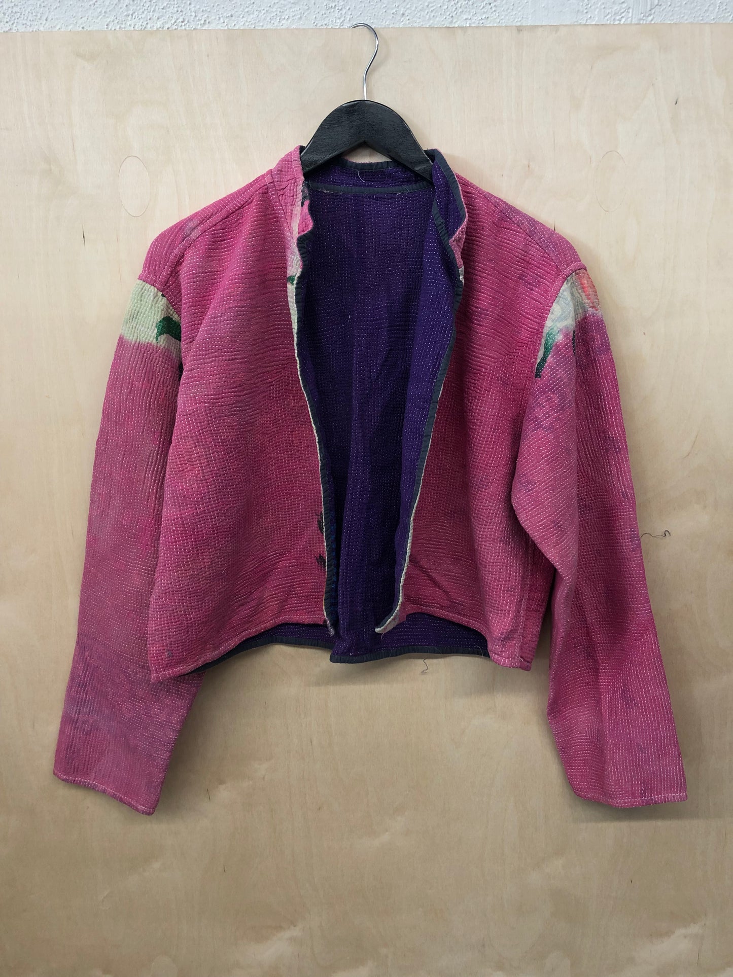 SaPeyKa Long Sleeve Crop