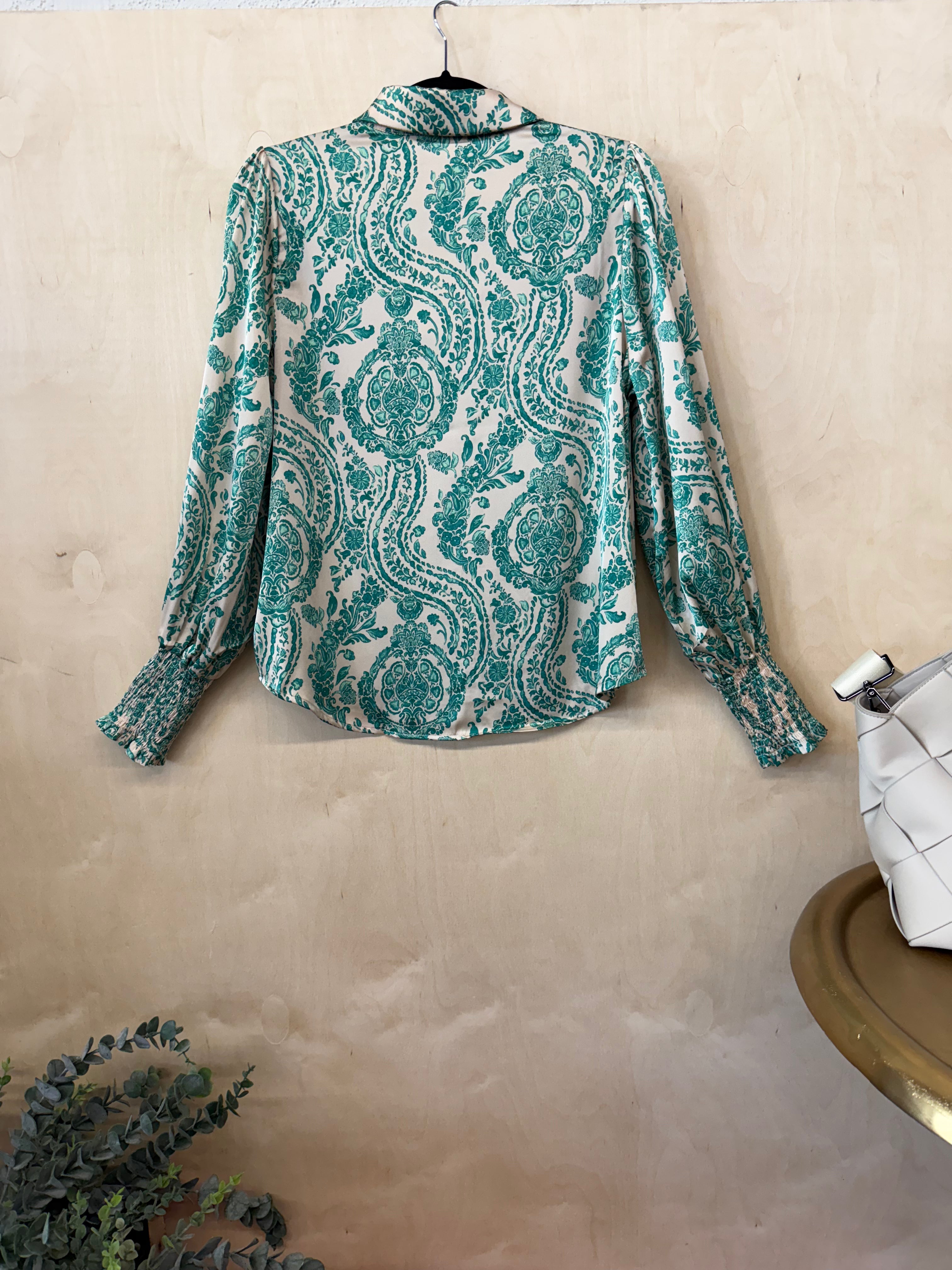 Emerald Design Button Up Long Sleeve