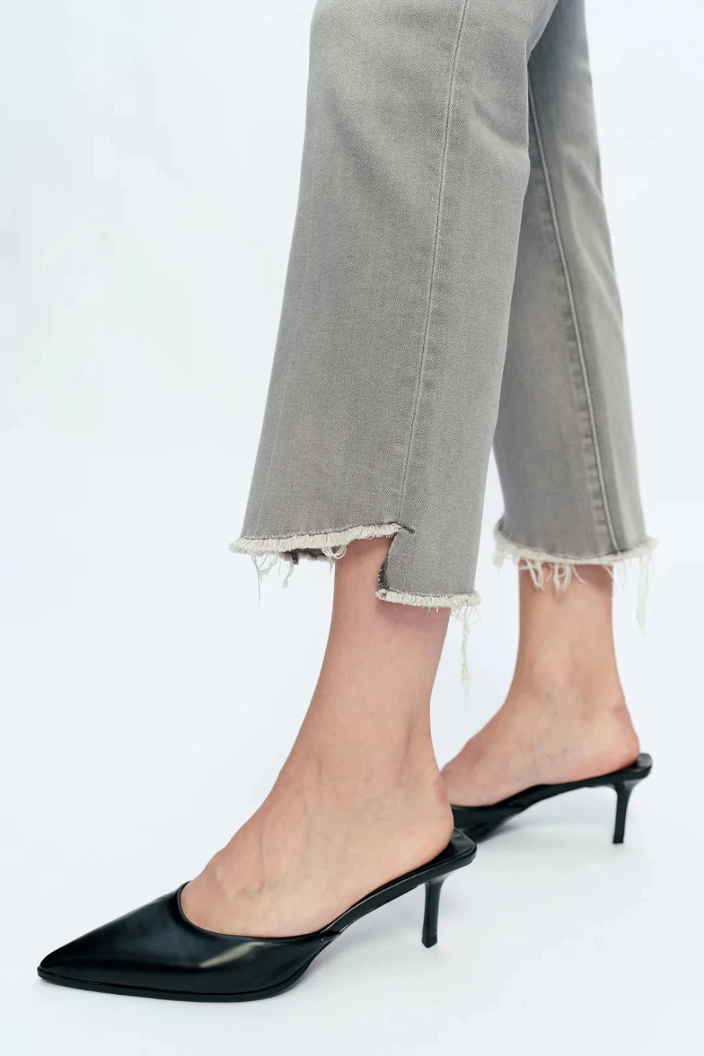 Gray High-Rise Straight Ankle Jeans with Raw Hem 