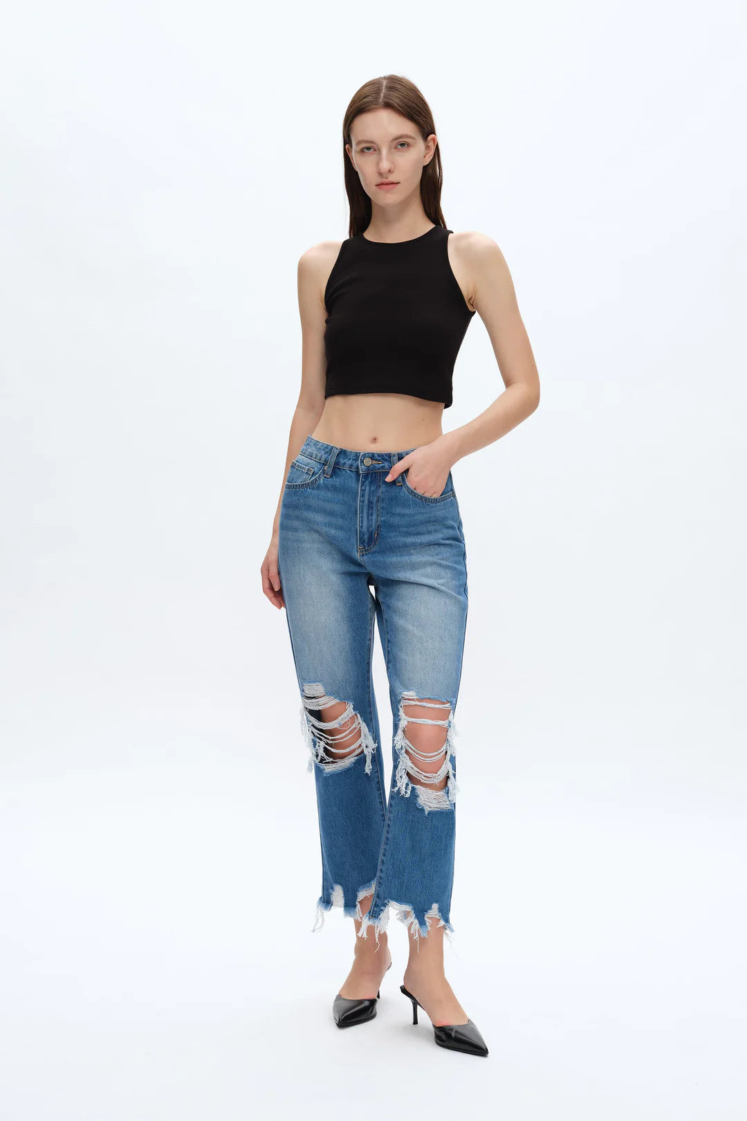 Yoyo High Rise Distressed Straight Leg Jeans – Medium Wash Raw Hem 